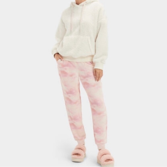 UGG Sweaters - UGG LOYRA SHERPA HOODIE